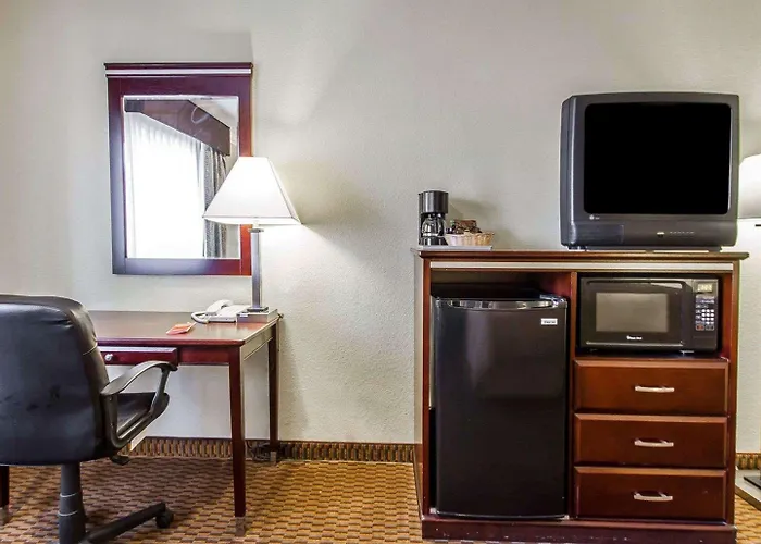 Super 8 By Wyndham Downtown Near Convention Center Mesa
