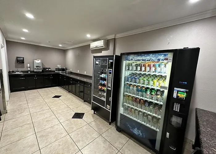 Super 8 By Wyndham Downtown Near Convention Center Hotel Mesa